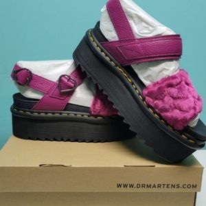 BRAND NEW DR. MARTENS VOSS QUAD FLUFFY